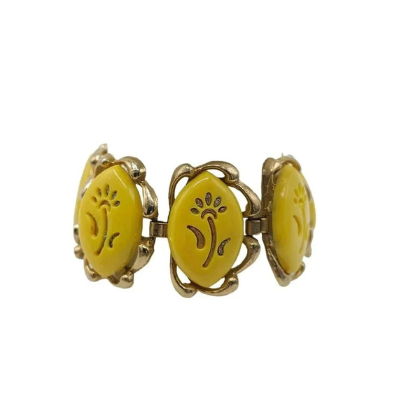 Yellow Lucite Thermoset Flower Bangle Bracelet Fold-Over Clasp Gold Tone Vintage - Picture 1 of 8